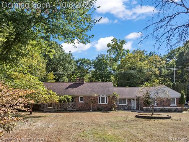 Property Photo: 32525 6 Mile Road MI 48152