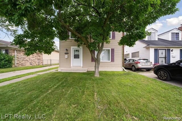 Property Photo: 23709 W Chicago MI 48239
