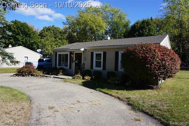 Property Photo:  3657 Coleport Street  MI 48359 