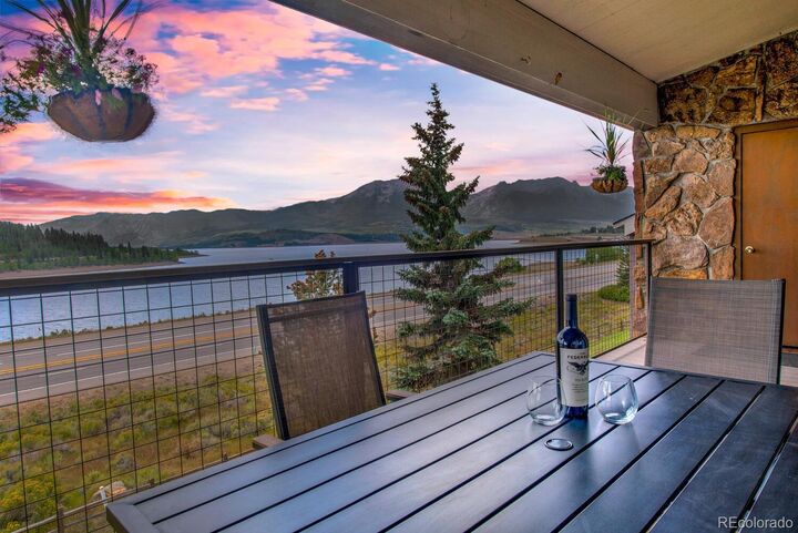 Property Photo:  32 Corinthian Circle 302  CO 80435 
