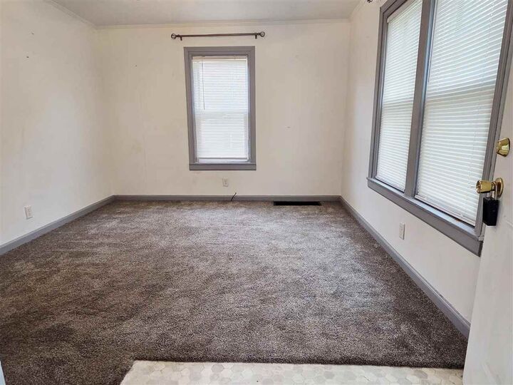 Property Photo: 117 SW 14th Street IN 47374