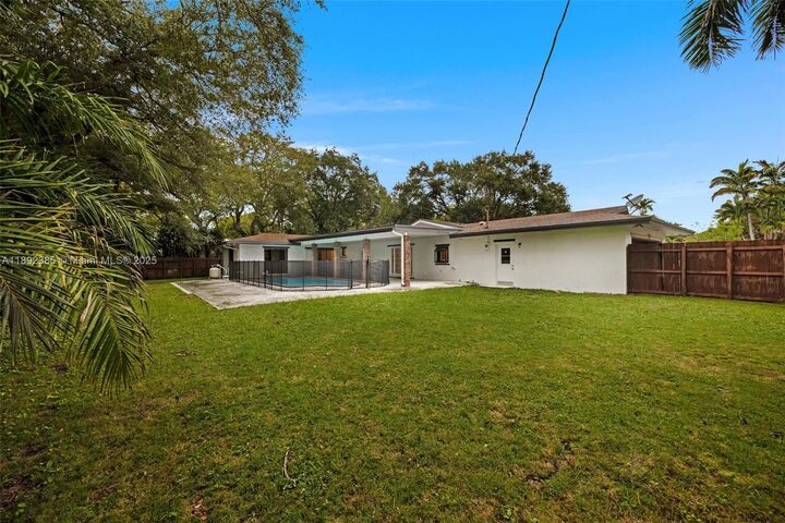 Property Photo: 8320 SW 162nd St FL 33157