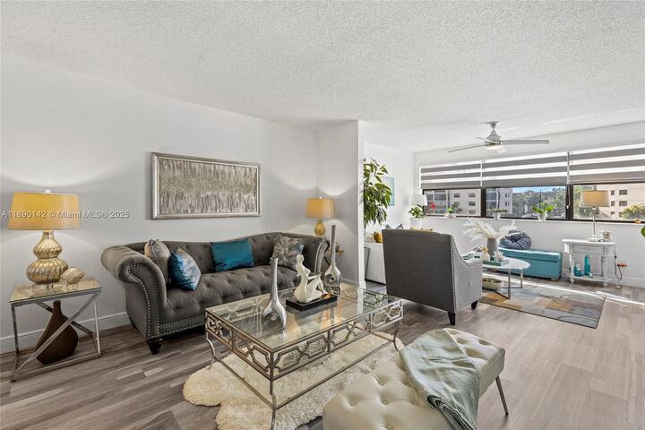 Property Photo: 10400 NW 30th Ct 202 FL 33322