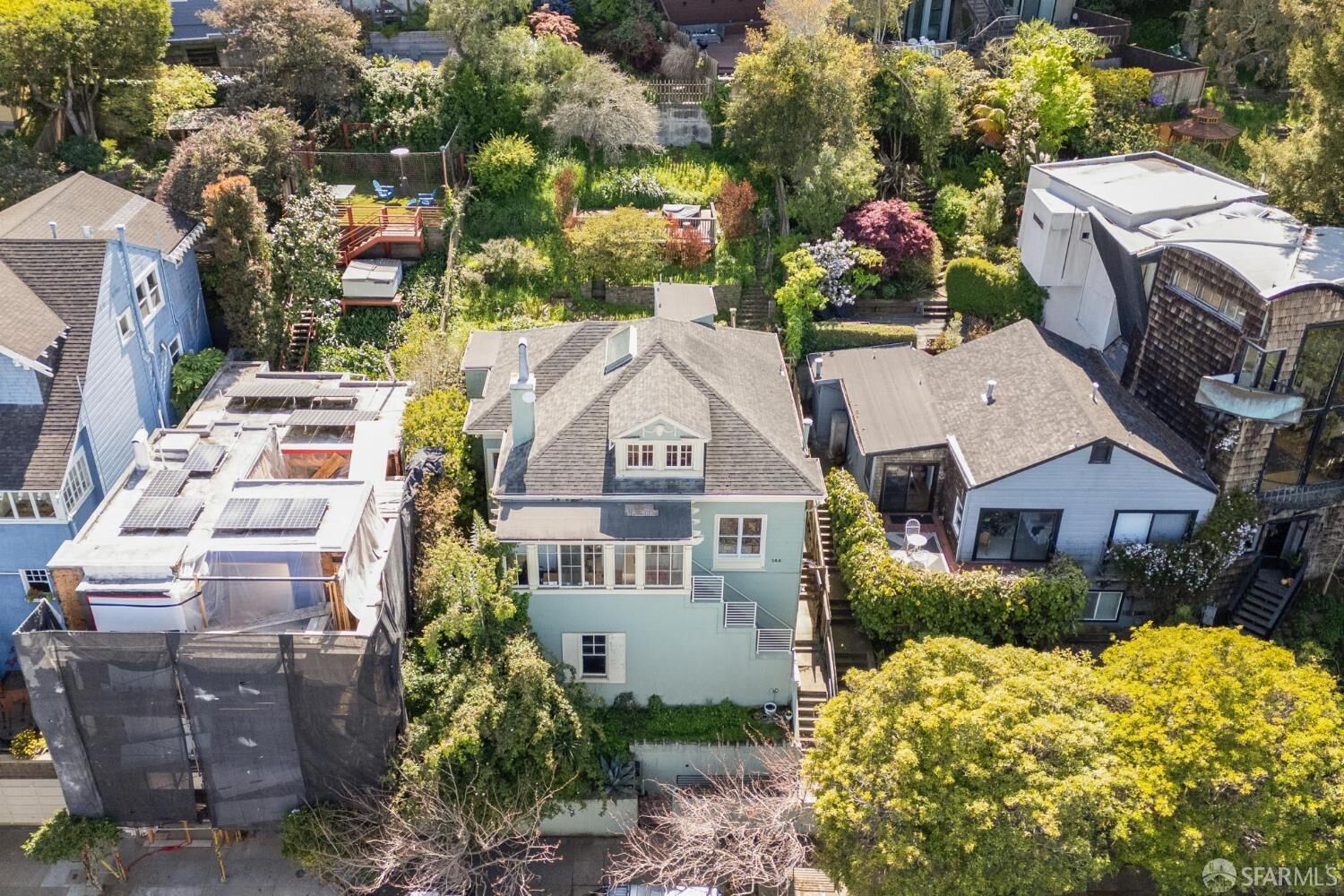 Property Photo:  144 Laidley Street  CA 94131 