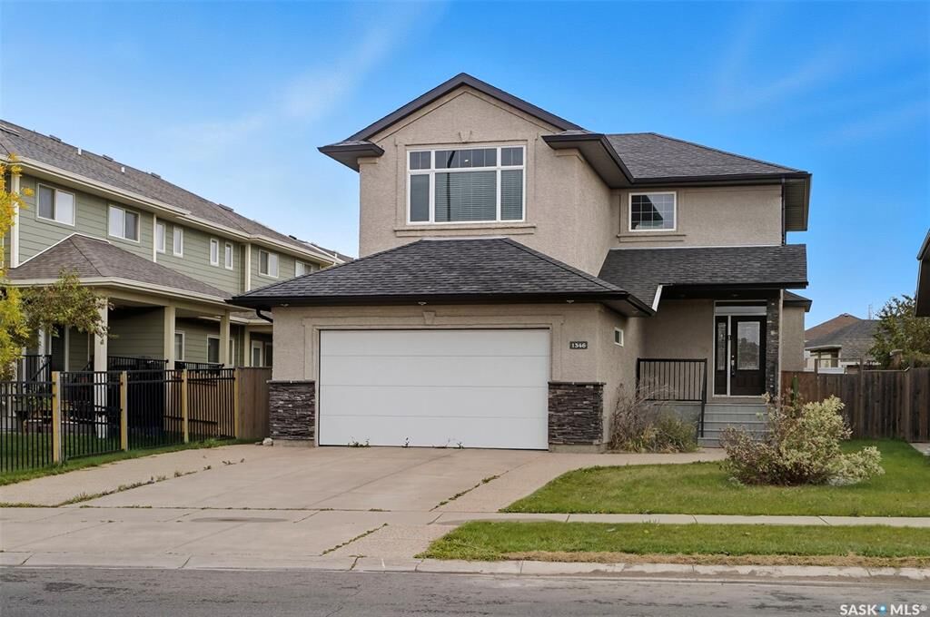 Photo de la propriété:  1346 Stensrud Road  SK S7W 0B9 