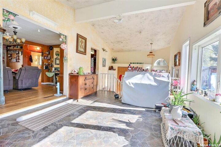 Property Photo: 258 Pine Street SK S6V 5R3