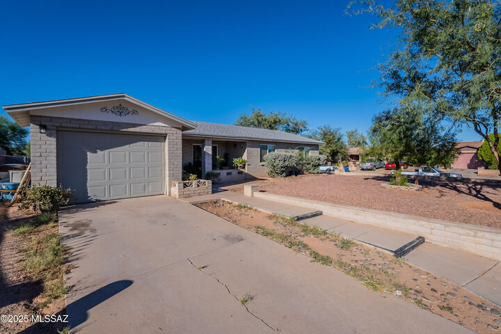 Property Photo:  6700 S Iberia Avenue  AZ 85757 