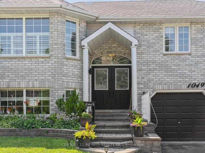 Photo de la propriété:  1049 Glenhare Street  ON K9A 5B8