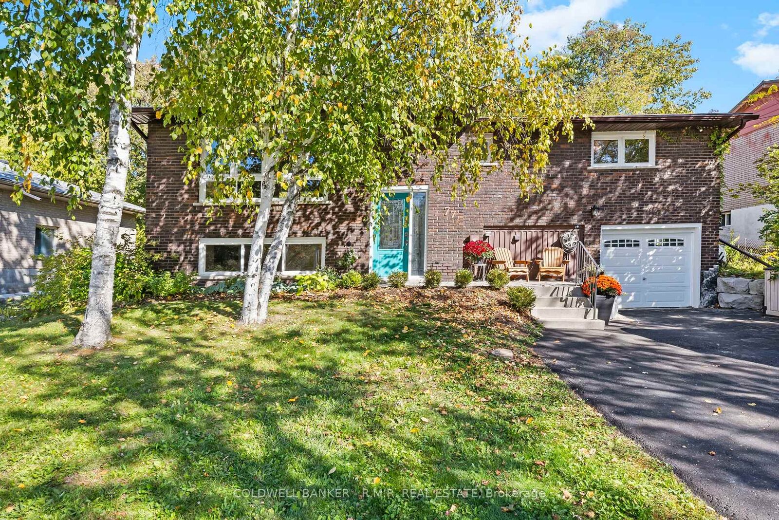 Photo de la propriété:  77 Main Street N  ON L9P 1J7 