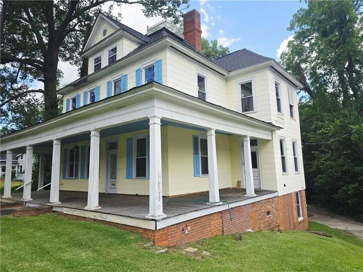 Property Photo: 152 Grace Street SC 29649