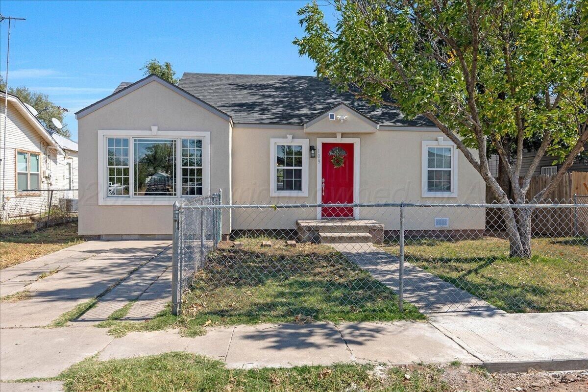 Property Photo: 109 S Florida Street TX 79106-8046