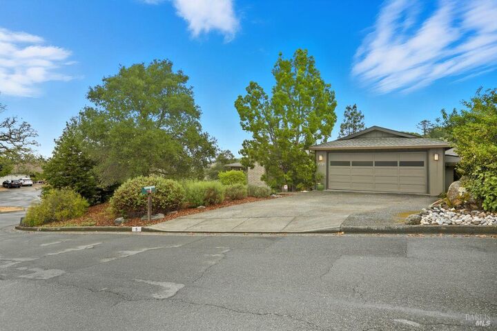 Property Photo: 5 Truman Drive CA 94947