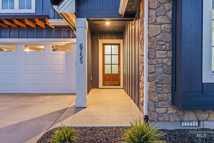 Property Photo: 6755 N Adale Way ID 83646