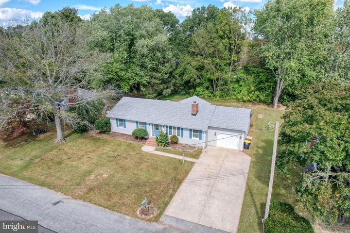 Property Photo:  507 Caulk Road  DE 19963 