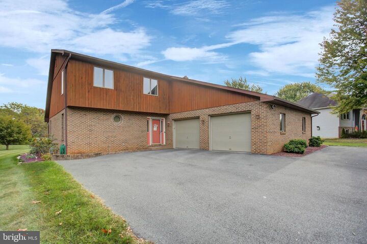 Property Photo: 10050 McCreary Road PA 17257