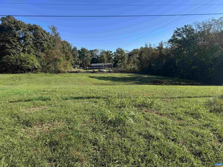 Property Photo: 135 John Boys Ln VA 22973