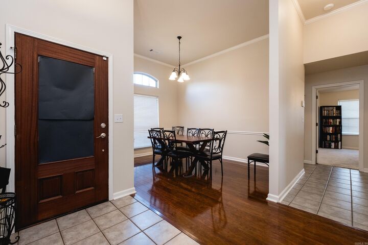 Property Photo: 13616 Stonehenge Cove AR 72117