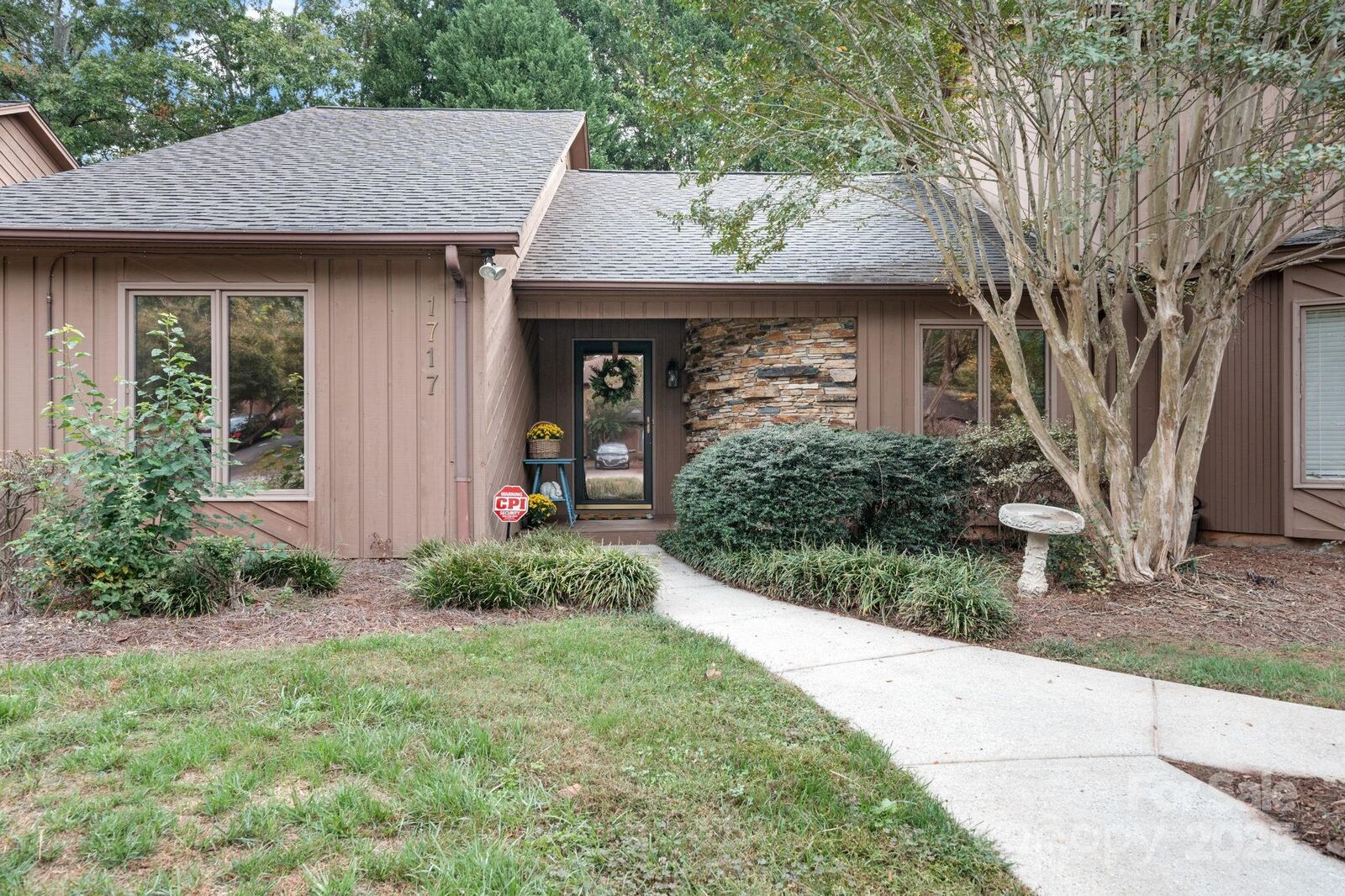 Property Photo: 1717 12th Street NE NC 28601