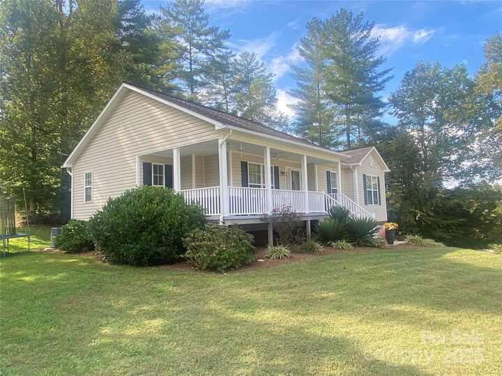 Property Photo:  128 Forest Glen Way  NC 28655 