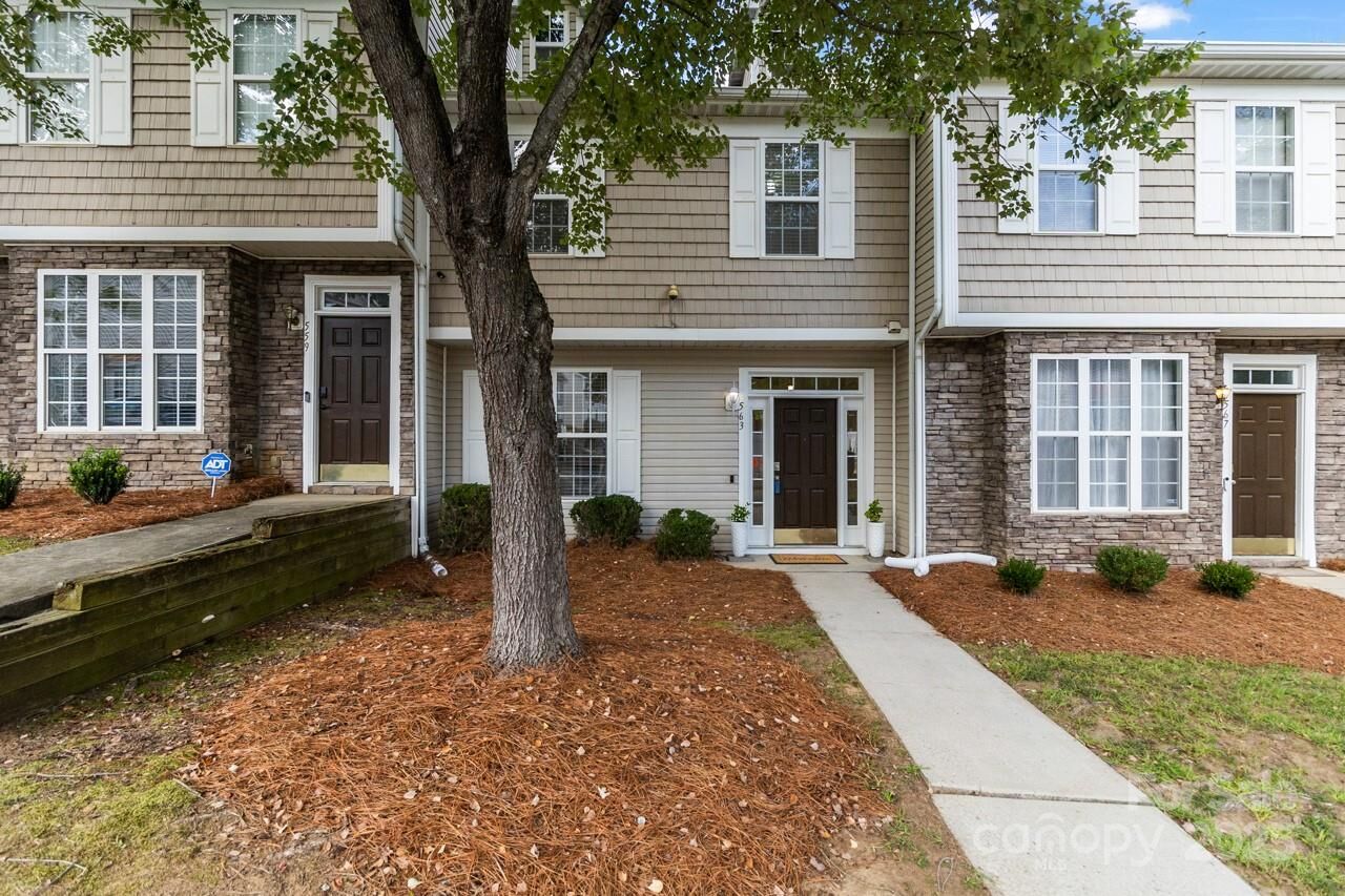 Property Photo: 563 Goldstaff Lane NC 28273