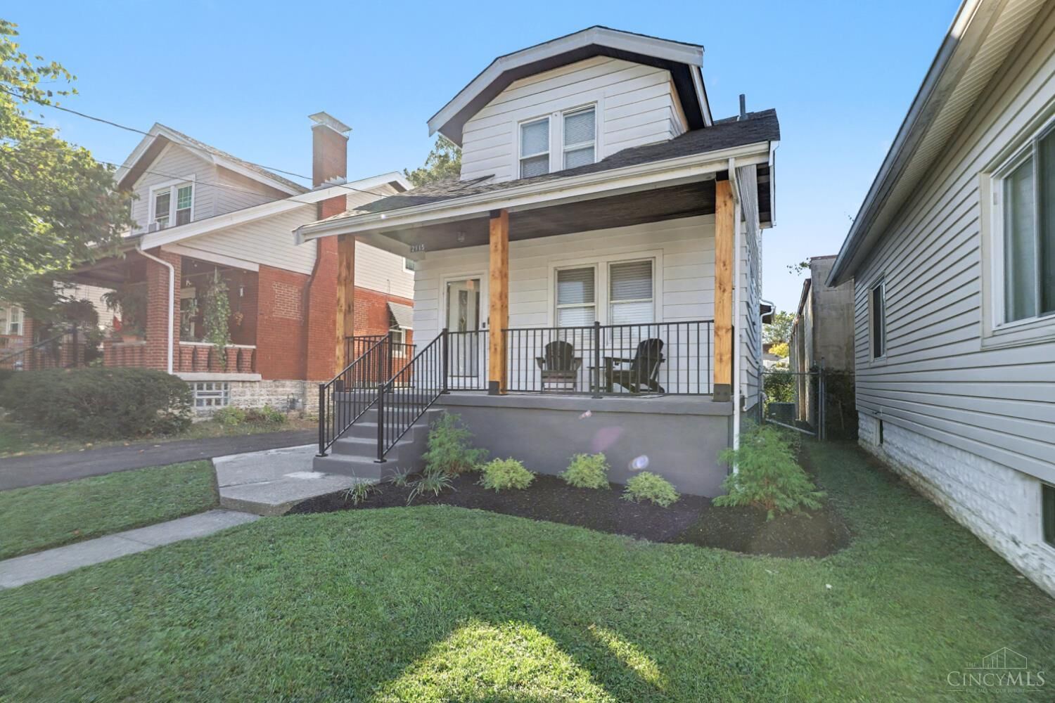Property Photo: 2115 Quatman Avenue OH 45212