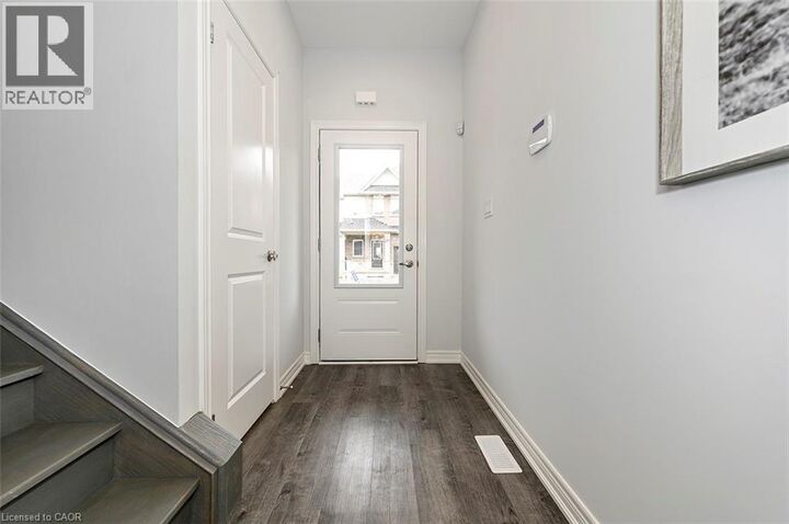 Property Photo: 205 Thames Way 22 ON L0R 1W0