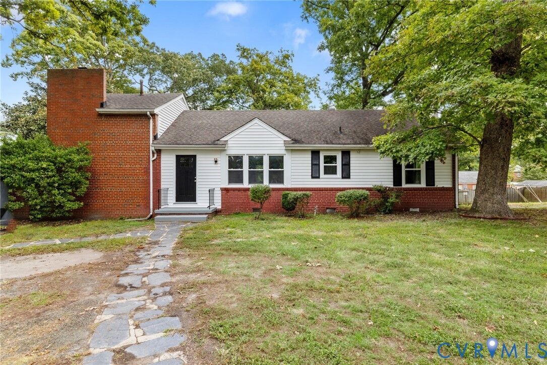 Property Photo:  9100 Gayton Road  VA 23229 