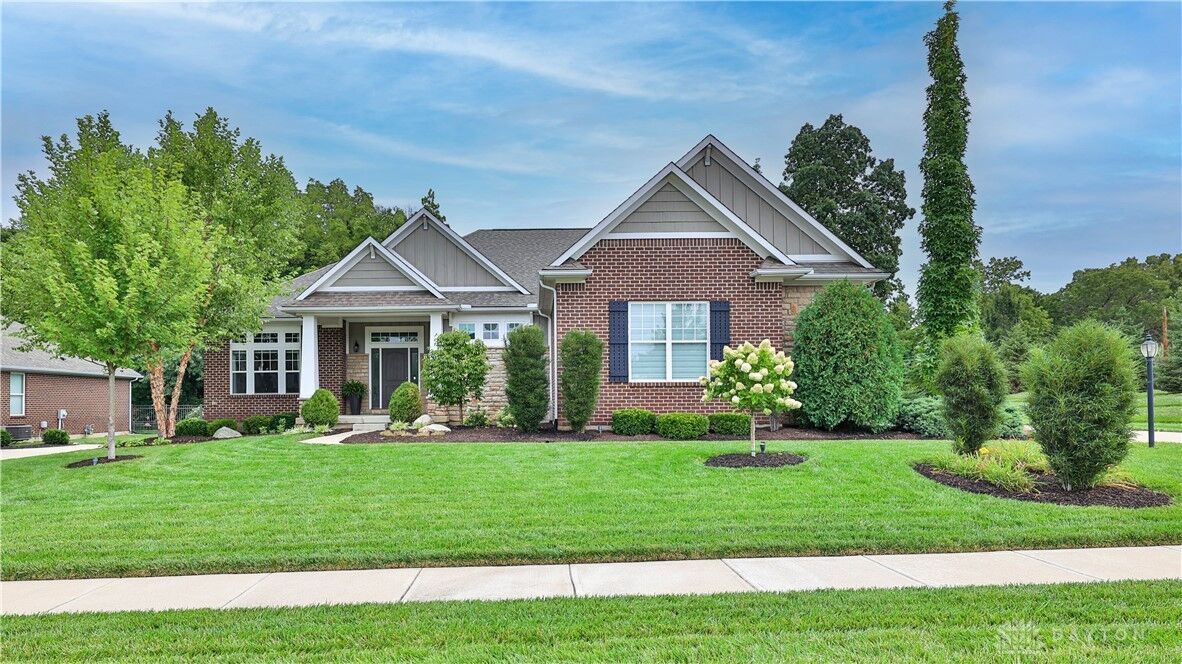Property Photo: 4018 Woodland Ridge Court OH 45440
