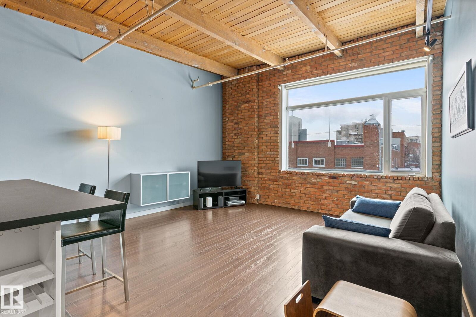 Property Photo: 10309 107 Street NW 213 AB T5J 1K3