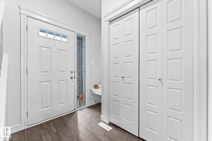 Property Photo: 29 Chestnut Way AB T8L 0R4
