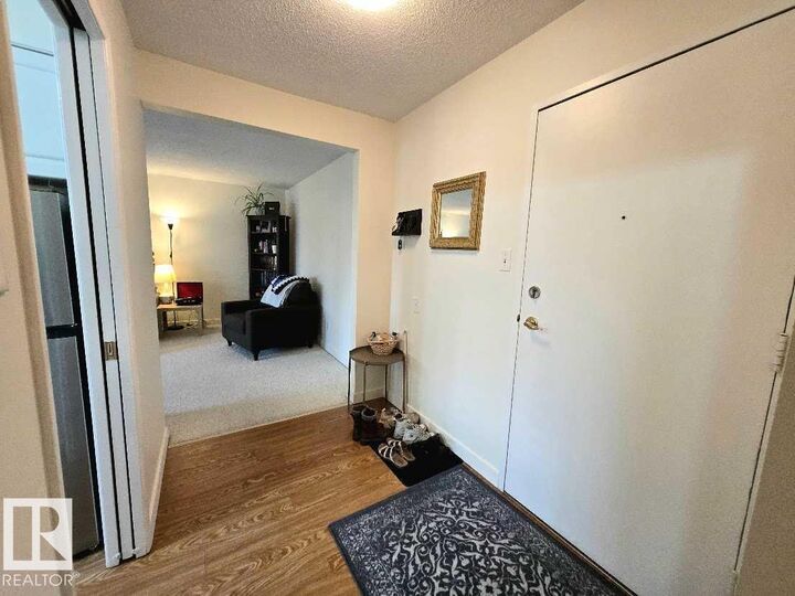 Property Photo: 11455 41 Avenue NW 305 AB T6J 0T9
