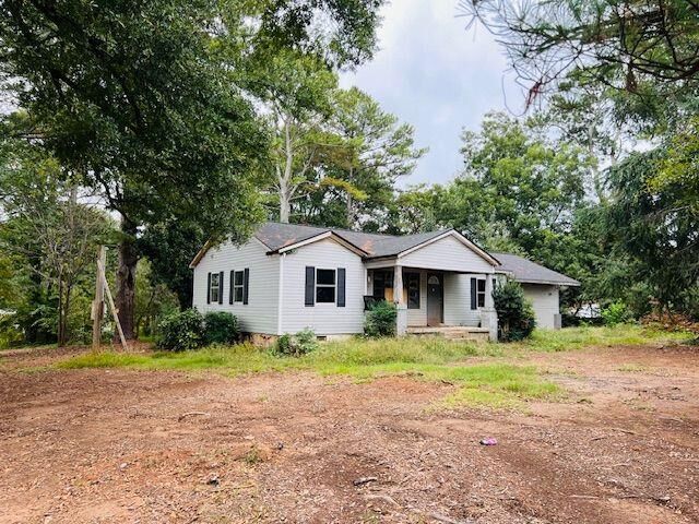 Property Photo: 3278 Fowler Drive GA 30066
