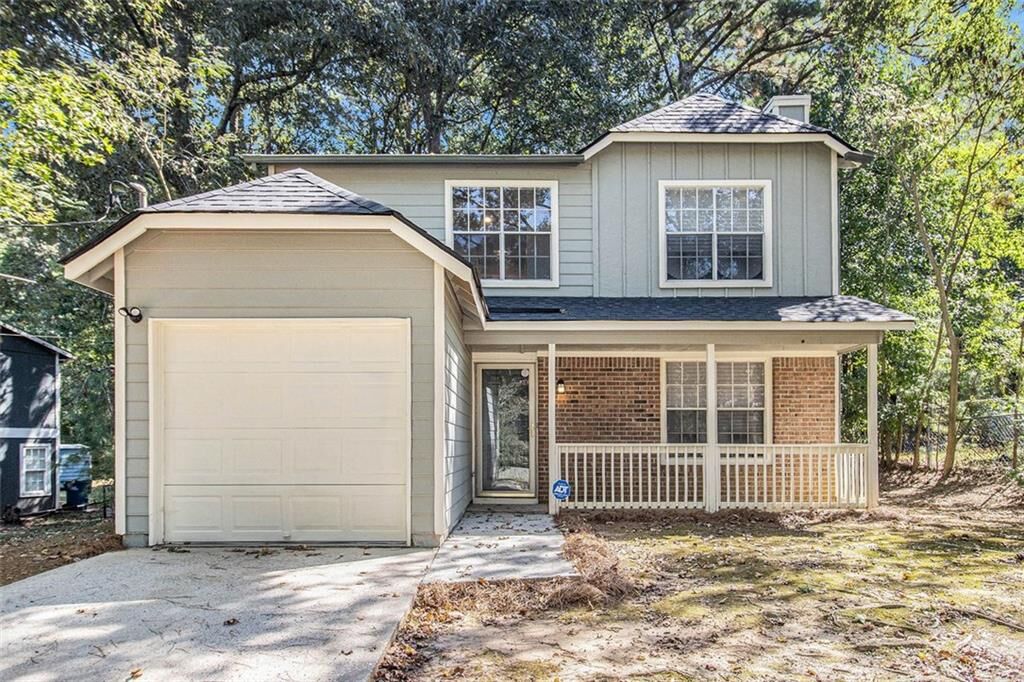 Property Photo: 5435 Forest Downs Circle GA 30349