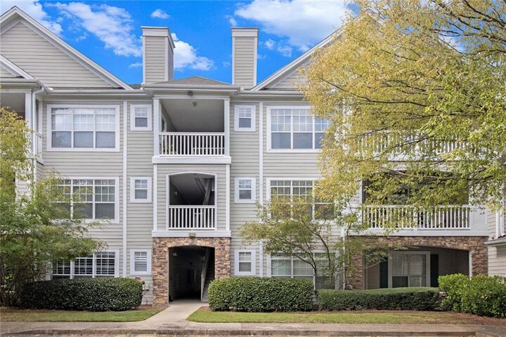 Property Photo: 834 Sandringham 834 GA 30004