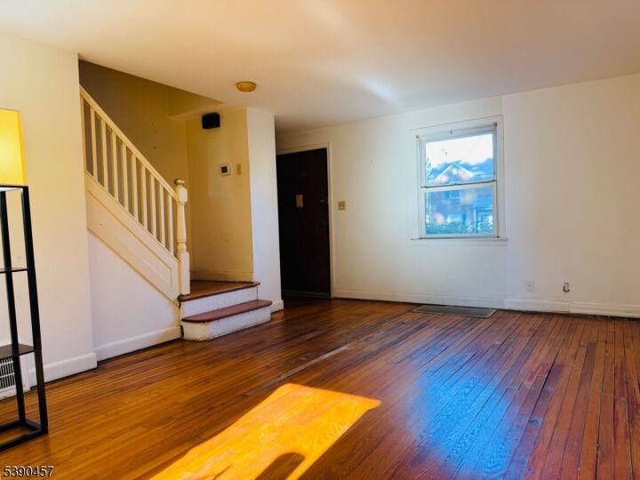 Property Photo: 374 Raleigh Rd NJ 07065