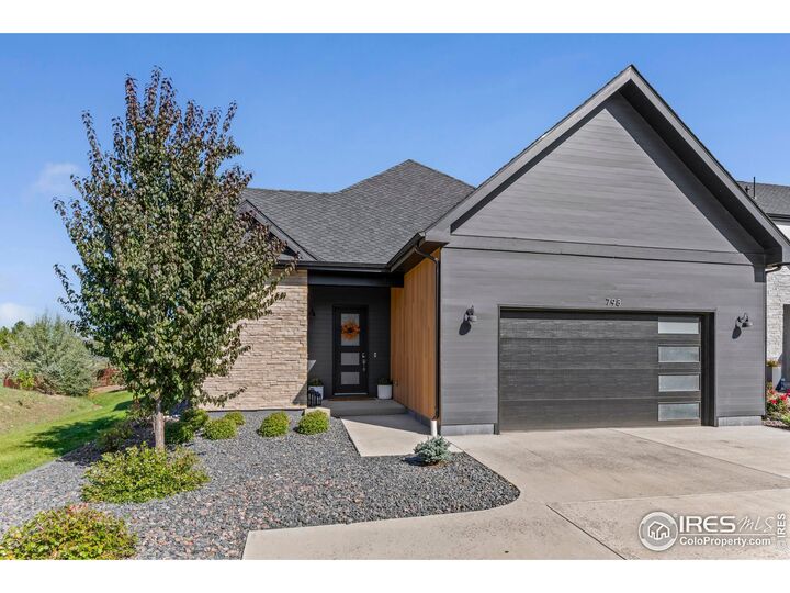 Property Photo: 798 Beachside Dr CO 80550