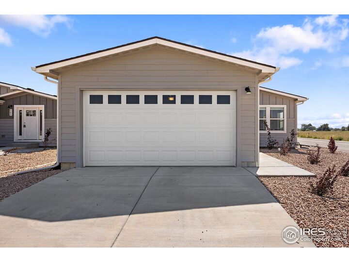 Property Photo: 492 Sunset Cliffs Dr CO 80537