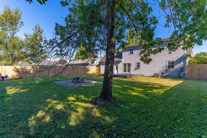 Property Photo: 6607 Kolb Road IN 47715-6184