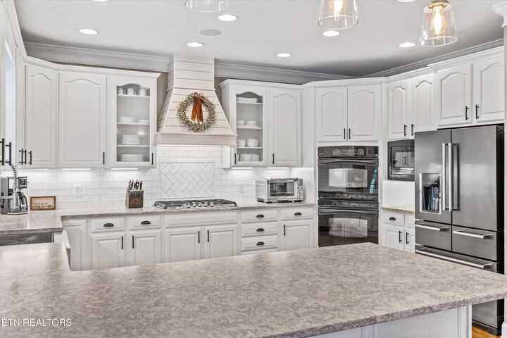 Property Photo:  12820 High Oak Rd  TN 37934 