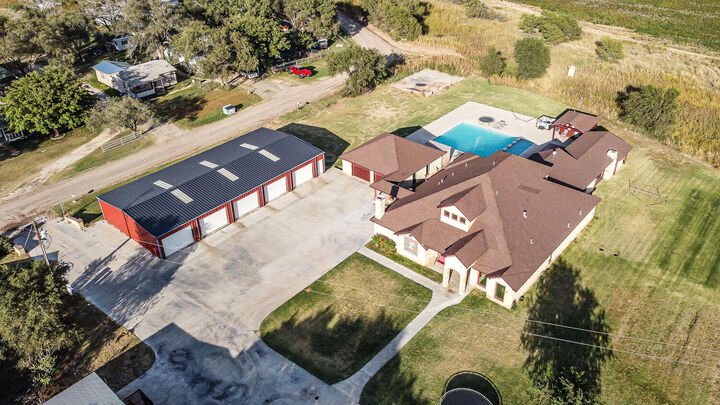 6523 E C R 6200  Lubbock TX 79403 photo