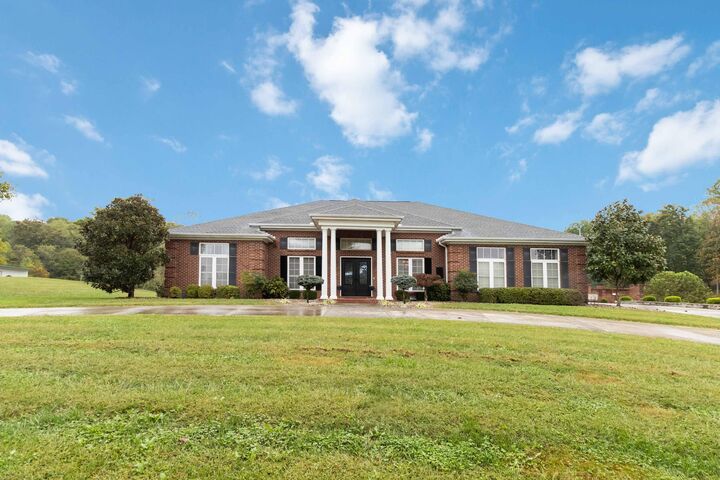 Property Photo: 16 Summer Breeze Drive KY 42503