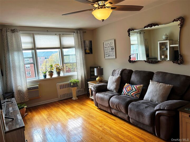Property Photo:  2 Sadore Lane 7N  NY 10710 