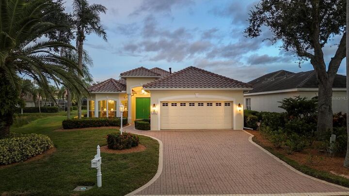 7212 Saint Georges Way  University Park FL 34201 photo