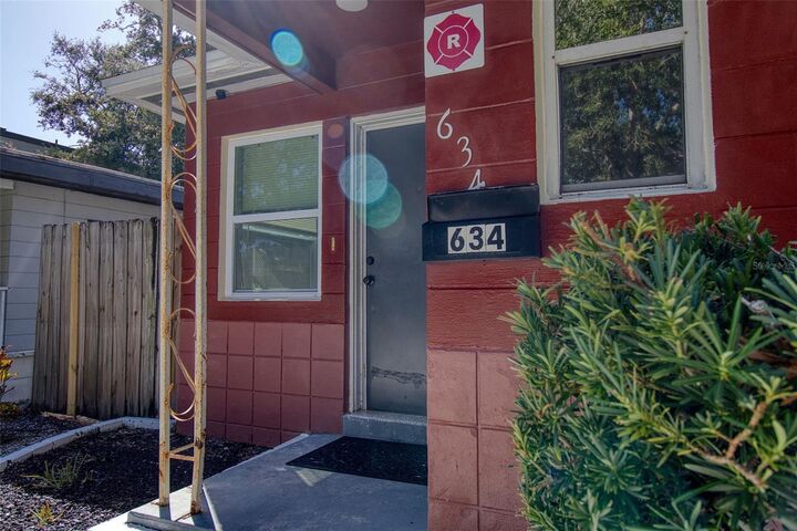 Property Photo:  634 15 Avenue S  FL 33701 