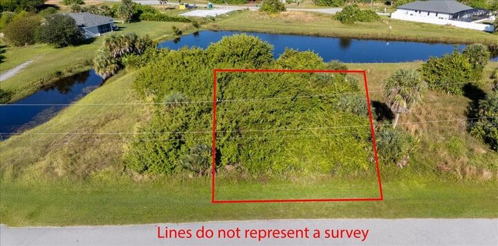 Property Photo:  153 Spring Drive  FL 33947 