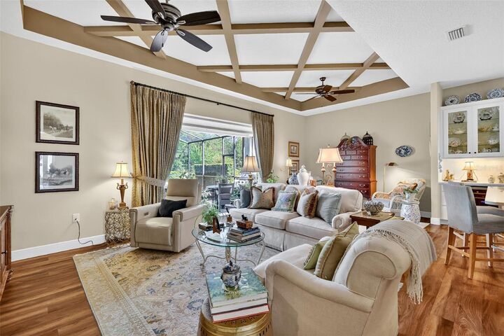 Property Photo: 8464 Bridgeport Bay Circle FL 32757