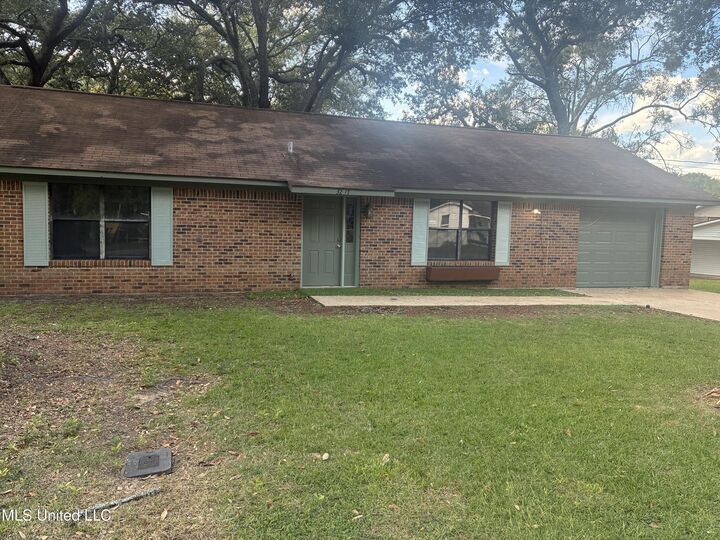 Property Photo: 3217 Milstead Road MS 39553
