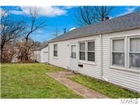 Property Photo: 1217 San Jacinto Court MO 63139