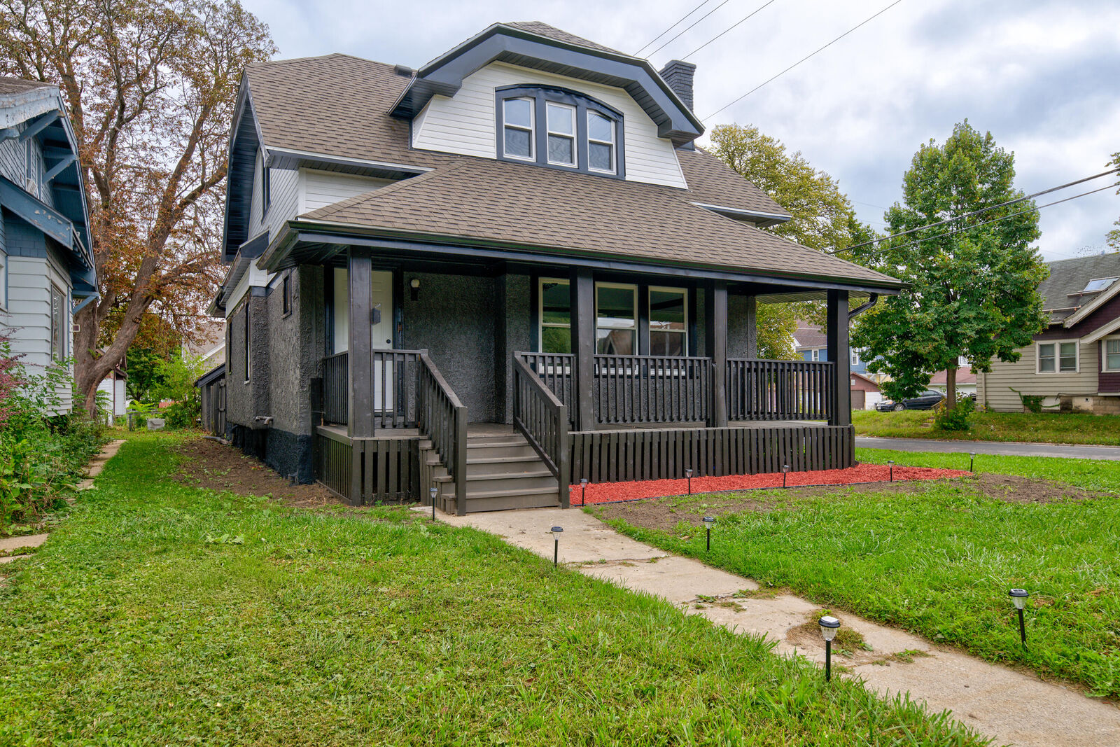 Property Photo: 2804 N 38th St WI 53210