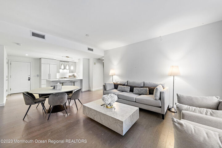 15 Morris Avenue 202  Long Branch NJ 07740 photo
